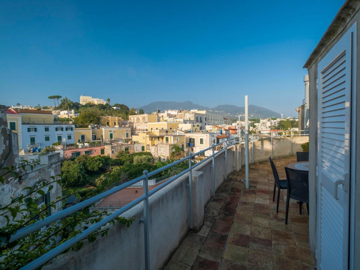 Apartment Lo Scuopolo-2 By Interhome Искья Экстерьер фото