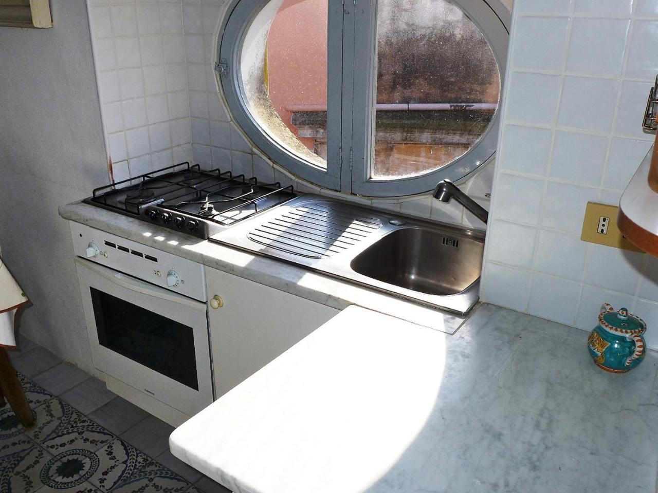 Apartment Lo Scuopolo-2 By Interhome Искья Экстерьер фото