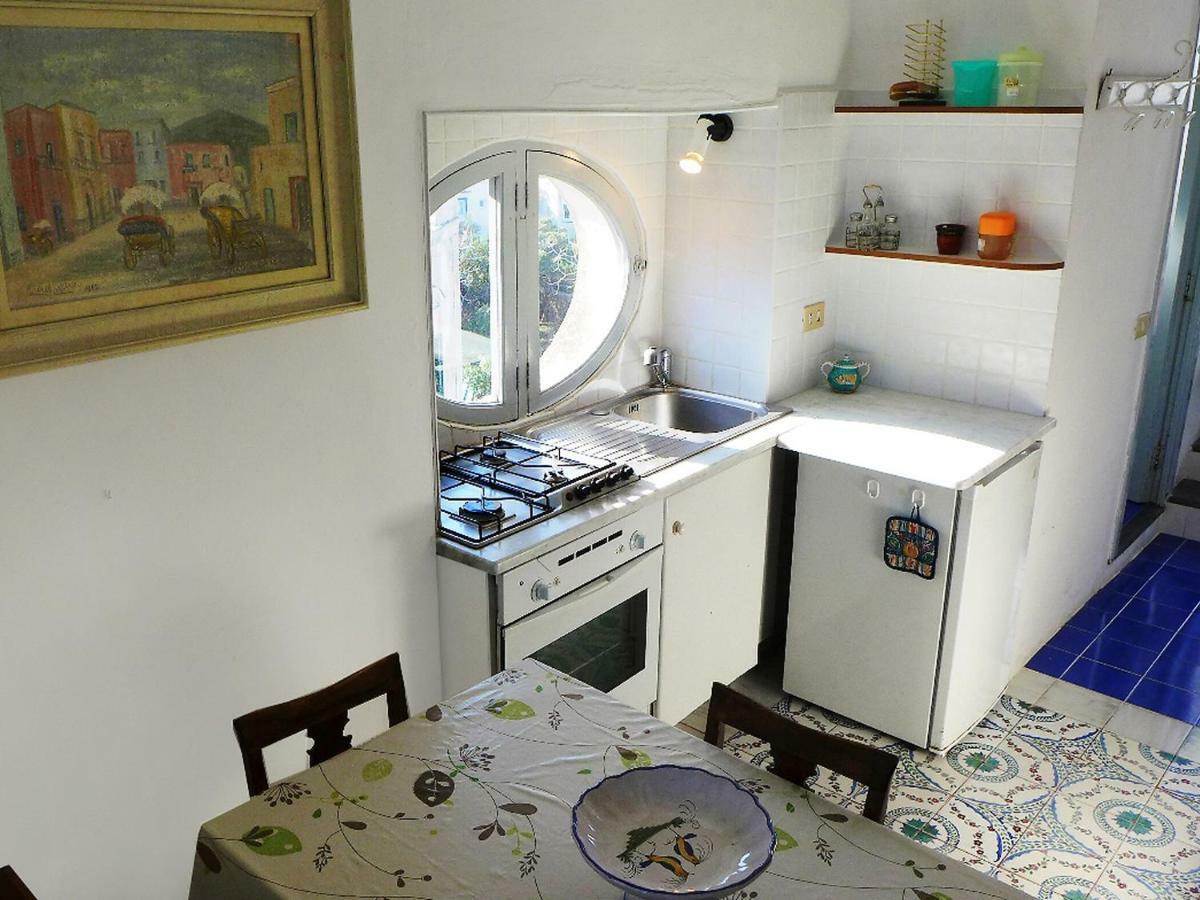 Apartment Lo Scuopolo-2 By Interhome Искья Экстерьер фото